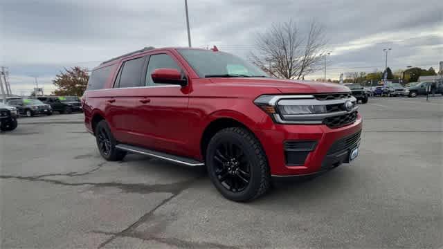 used 2022 Ford Expedition Max car, priced at $38,291