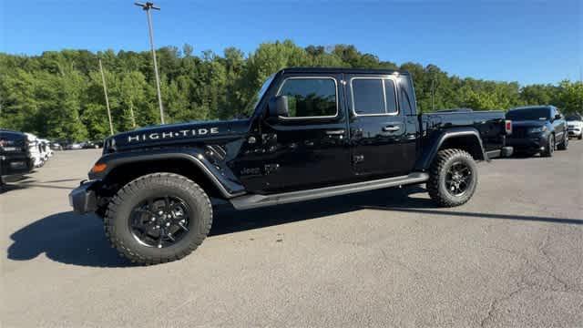 new 2025 Jeep Gladiator car, priced at $48,972