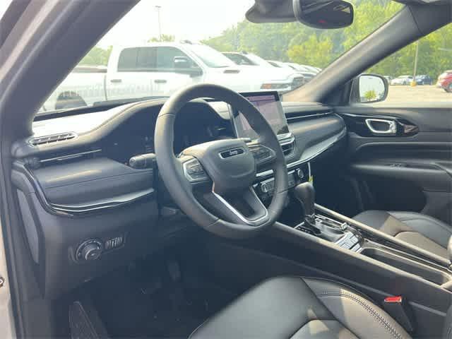 new 2025 Jeep Compass car, priced at $35,330