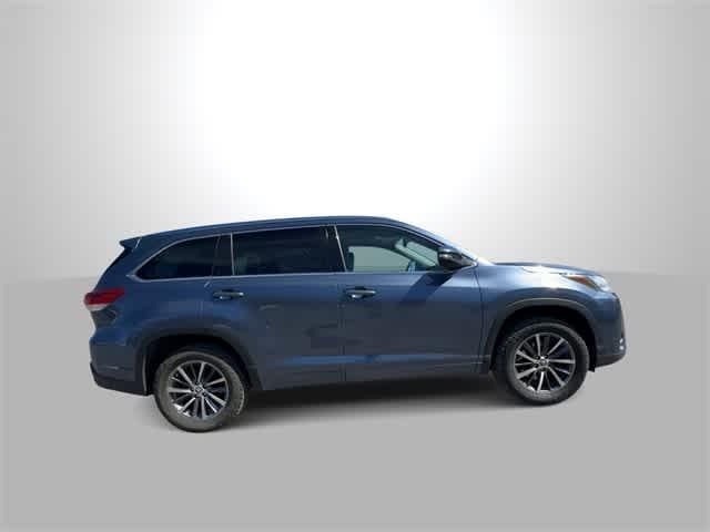 used 2018 Toyota Highlander car, priced at $19,988