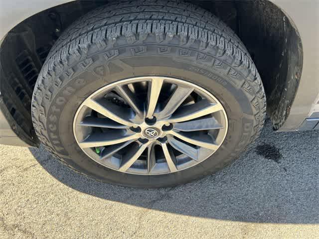 used 2018 Toyota Highlander car, priced at $19,988