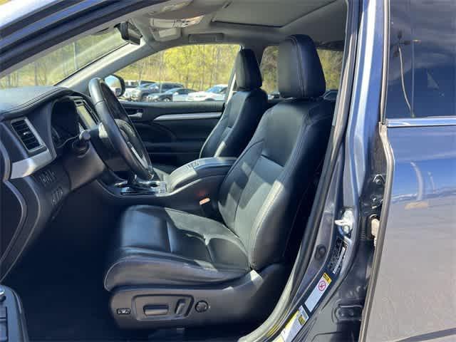 used 2018 Toyota Highlander car, priced at $19,988