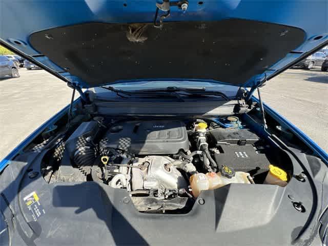 used 2019 Jeep Cherokee car, priced at $14,201