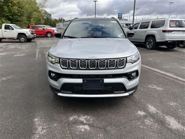 new 2025 Jeep Compass car, priced at $32,435