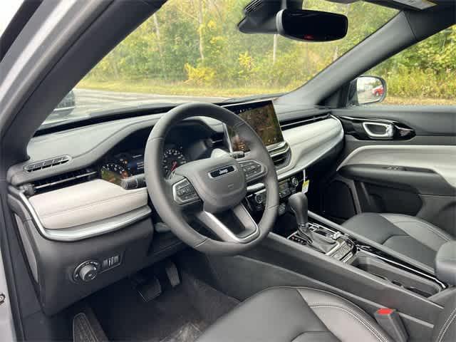 new 2025 Jeep Compass car, priced at $32,435