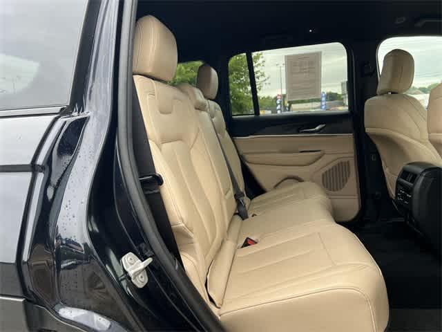used 2024 Jeep Grand Cherokee car, priced at $33,931