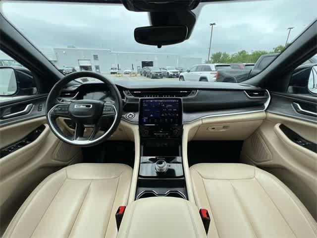 used 2024 Jeep Grand Cherokee car, priced at $33,931