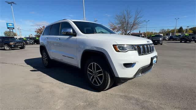 used 2020 Jeep Grand Cherokee car, priced at $23,151