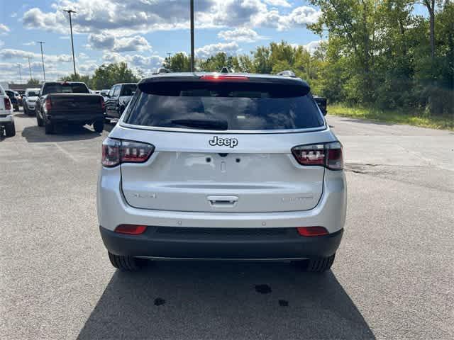 new 2024 Jeep Compass car, priced at $30,435