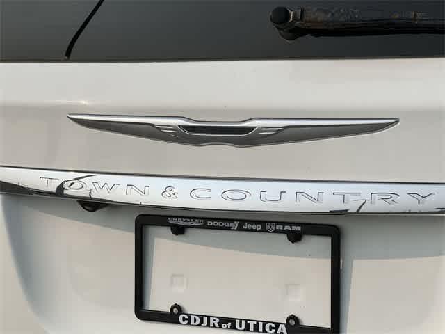 used 2016 Chrysler Town & Country car, priced at $8,601