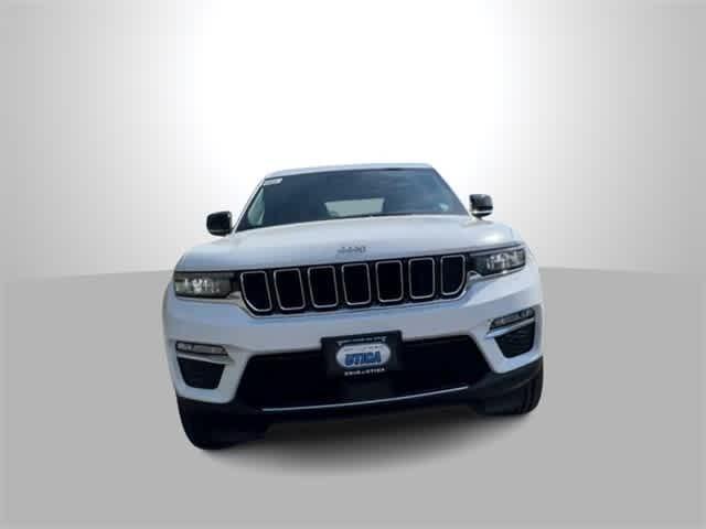 new 2024 Jeep Grand Cherokee car, priced at $50,325