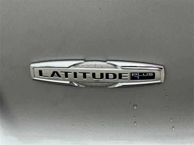 used 2021 Jeep Cherokee car, priced at $19,152