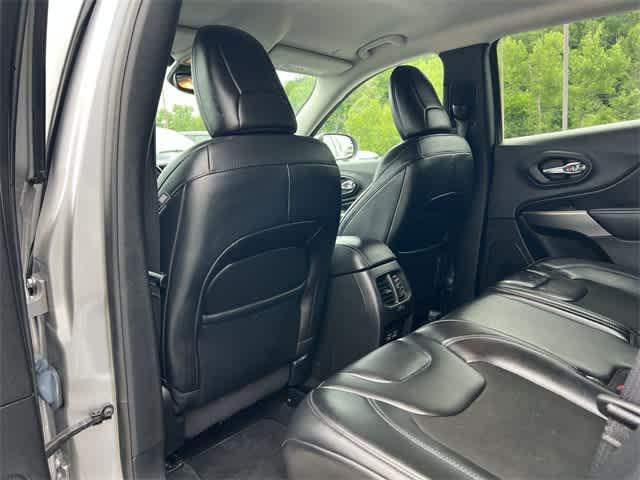 used 2021 Jeep Cherokee car, priced at $19,152