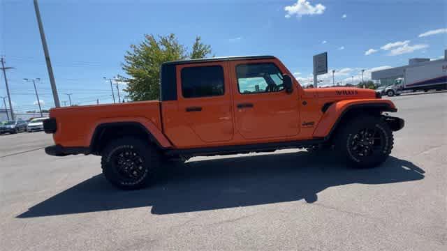 new 2025 Jeep Gladiator car, priced at $49,972