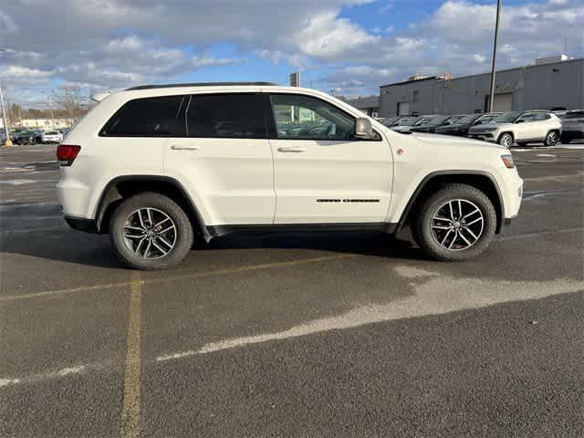 used 2018 Jeep Grand Cherokee car, priced at $15,702