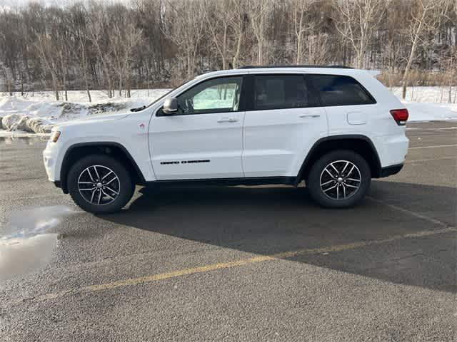 used 2018 Jeep Grand Cherokee car, priced at $15,702