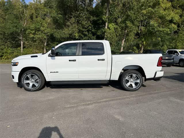 new 2025 Ram 1500 car, priced at $44,666