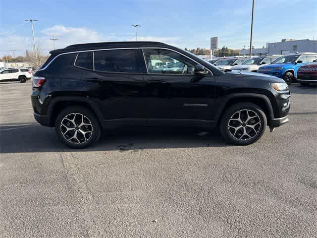 new 2025 Jeep Compass car, priced at $32,435