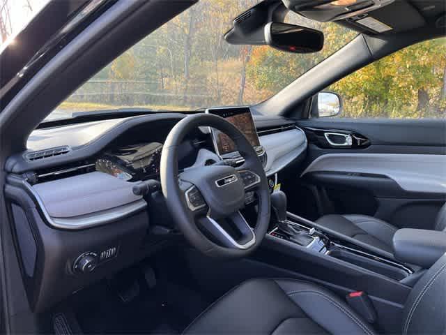 new 2025 Jeep Compass car, priced at $32,435