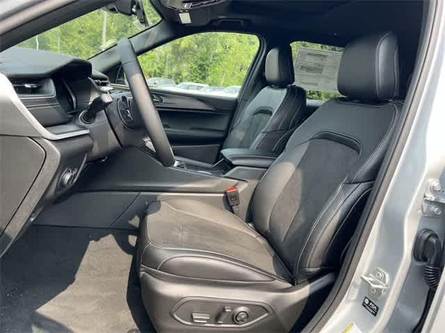 new 2025 Jeep Grand Cherokee L car, priced at $45,655