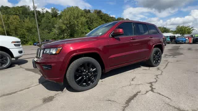 used 2018 Jeep Grand Cherokee car, priced at $20,361
