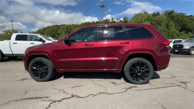 used 2018 Jeep Grand Cherokee car, priced at $20,361