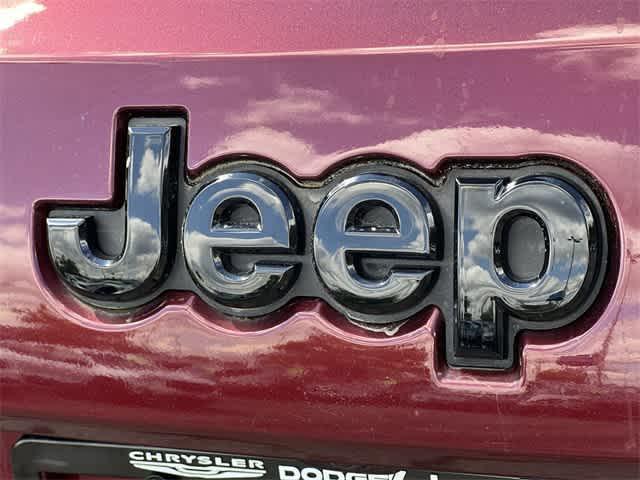 used 2018 Jeep Grand Cherokee car, priced at $20,361