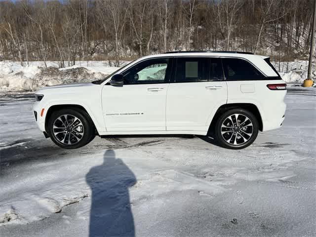 used 2022 Jeep Grand Cherokee car, priced at $34,642