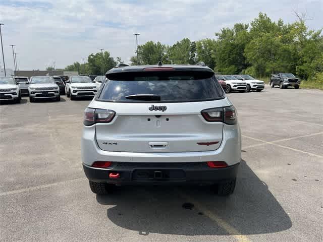 new 2024 Jeep Compass car, priced at $37,635