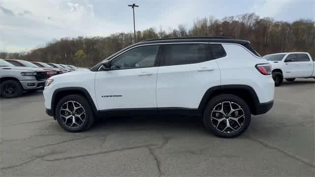 new 2025 Jeep Compass car, priced at $30,745