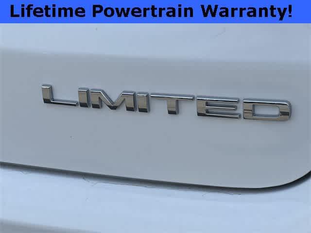 new 2025 Jeep Compass car, priced at $30,245