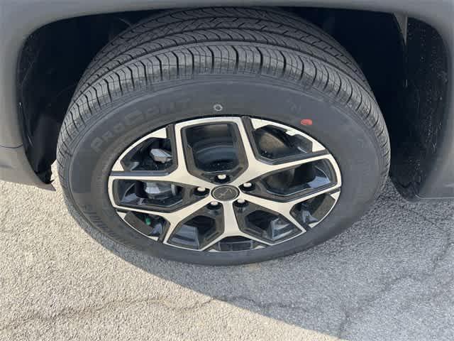 new 2025 Jeep Compass car, priced at $30,745