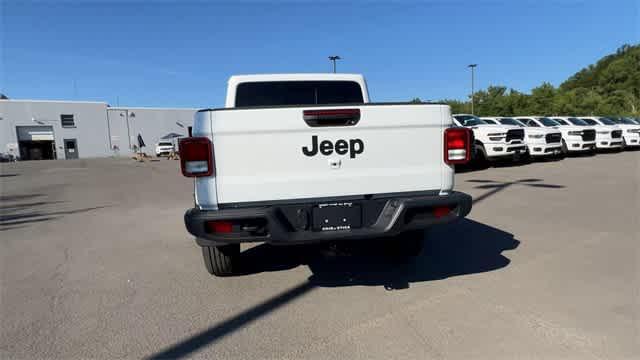 new 2025 Jeep Gladiator car, priced at $50,903