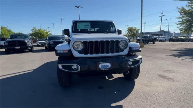 new 2025 Jeep Gladiator car, priced at $50,903
