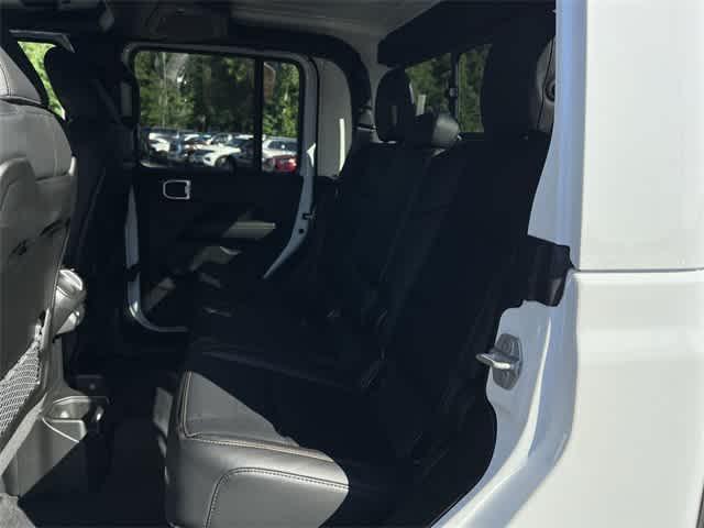 new 2025 Jeep Gladiator car, priced at $50,903