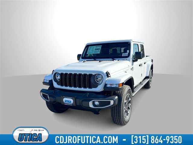 new 2025 Jeep Gladiator car, priced at $50,903