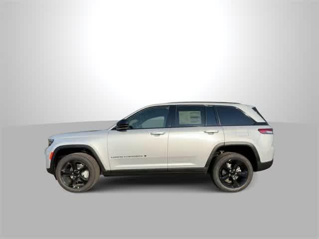 new 2024 Jeep Grand Cherokee car, priced at $50,535