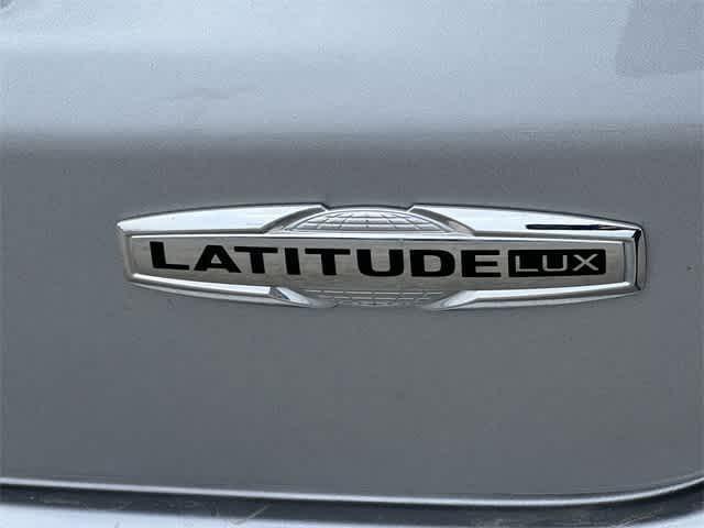 used 2022 Jeep Compass car, priced at $24,911