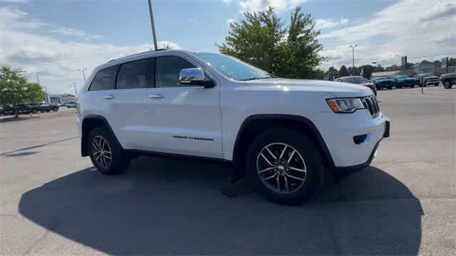 used 2018 Jeep Grand Cherokee car, priced at $20,751