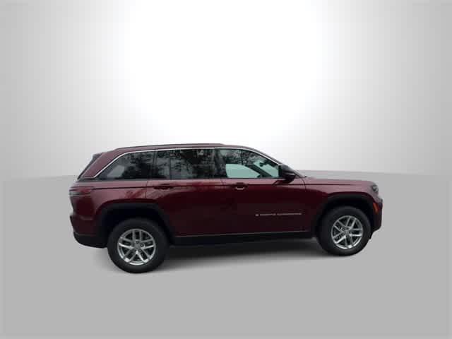 new 2024 Jeep Grand Cherokee car, priced at $40,470