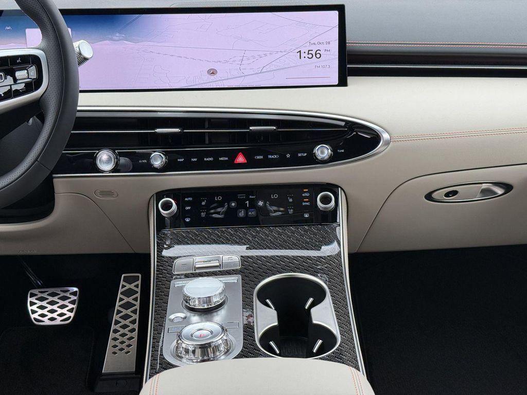 new 2026 Genesis GV70 car