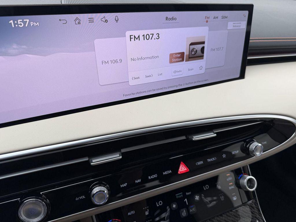 new 2026 Genesis GV70 car