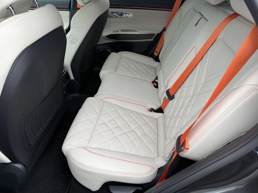 new 2026 Genesis GV70 car