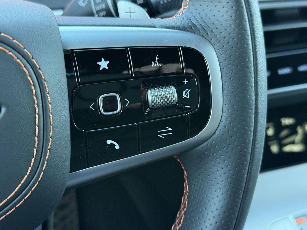 new 2026 Genesis GV70 car