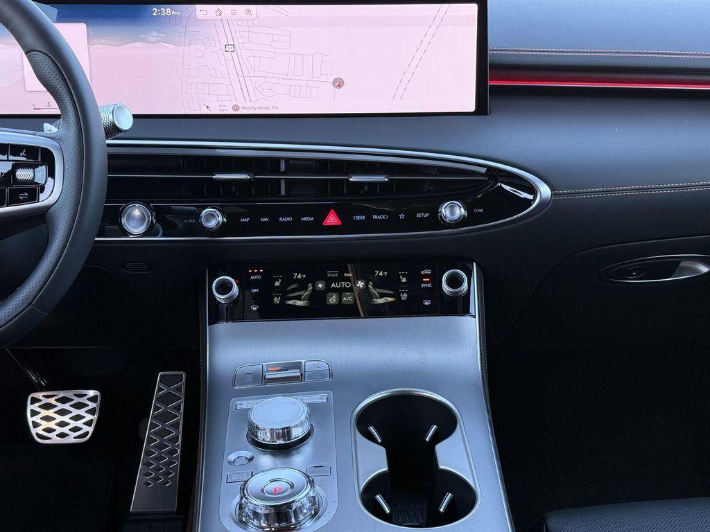 new 2026 Genesis GV70 car