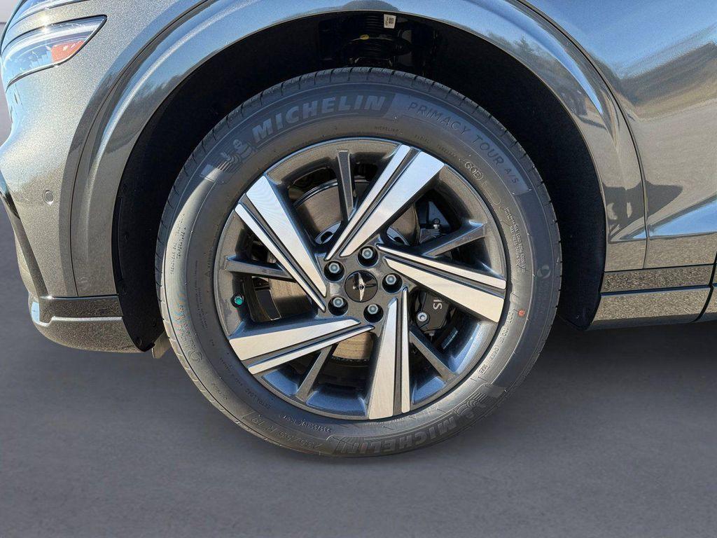 new 2026 Genesis GV70 car