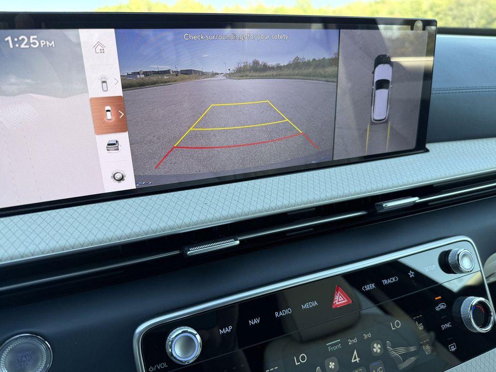 new 2026 Genesis GV80 car