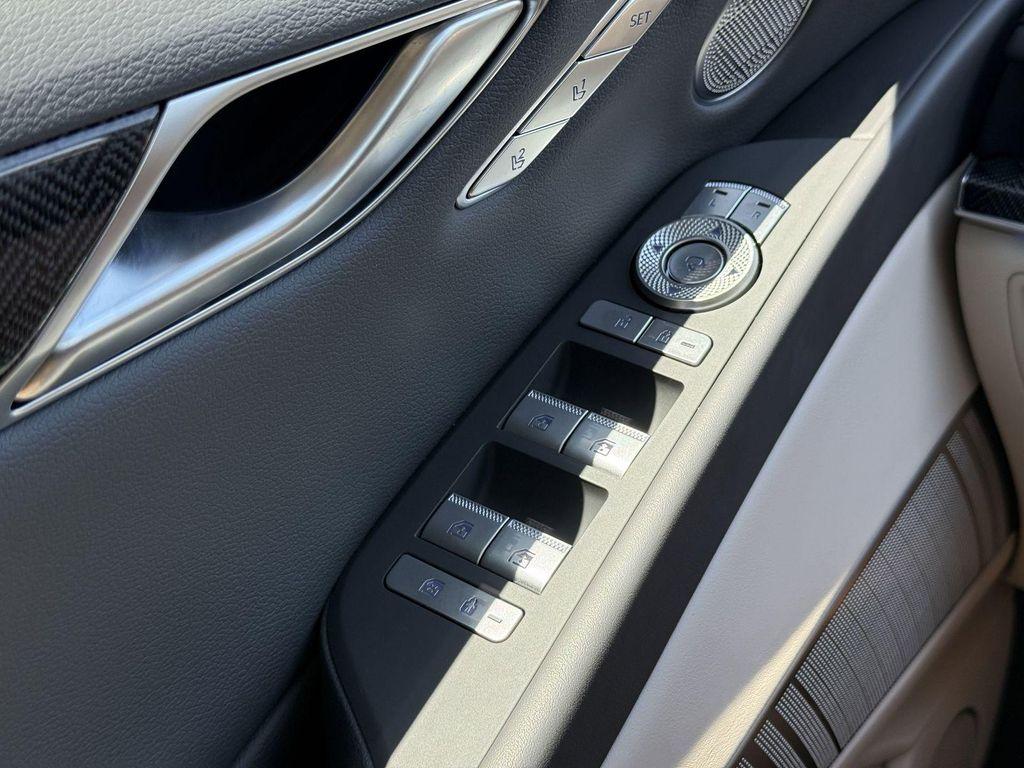 new 2024 Genesis G80 car, priced at $68,000