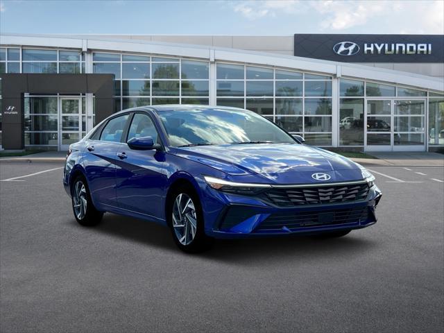 new 2025 Hyundai Elantra car, priced at $27,020