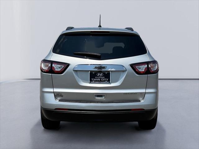 used 2015 Chevrolet Traverse car, priced at $9,998